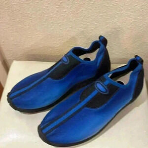Surf Moc men’s water shoes size 12
